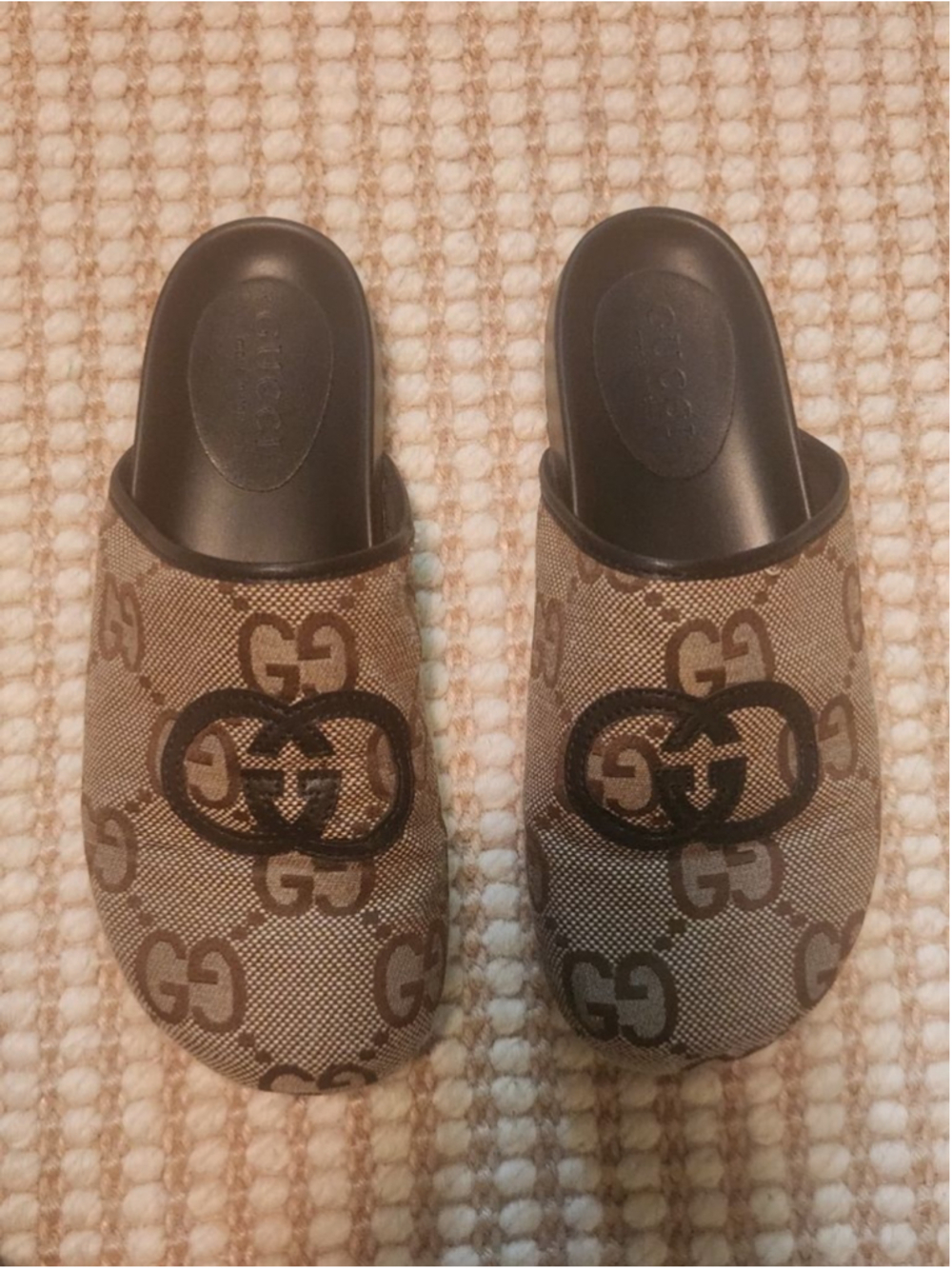 Women's Gucci GG Monogram Fabric Beige Brown Clog Mule Slides, Size 38 - Picture 2 of 4